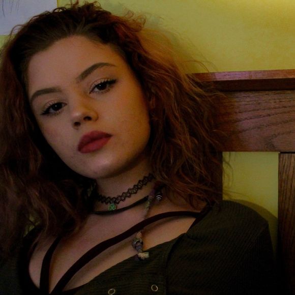 Meet the Posher Other - Meet your Posher, Lily
